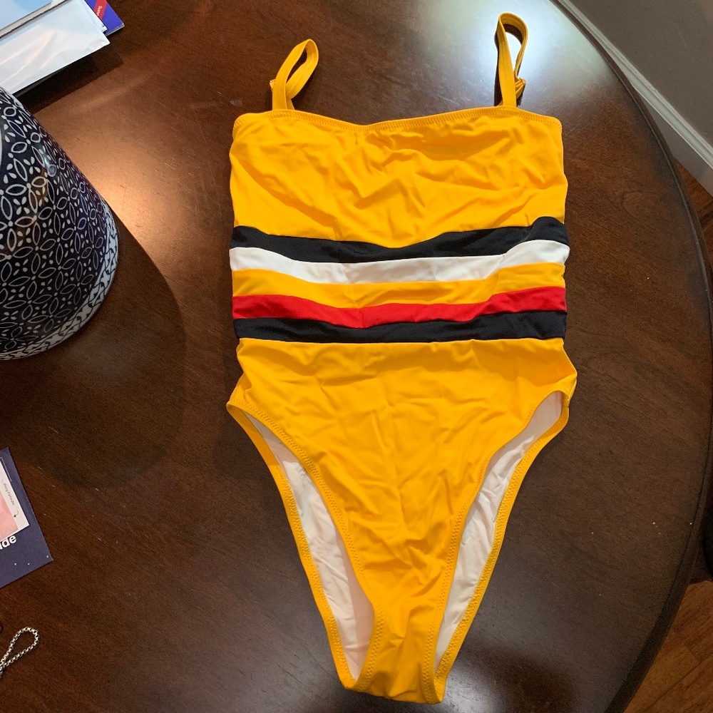 Solid & Striped x RE/DONE Malibu Striped One Piece